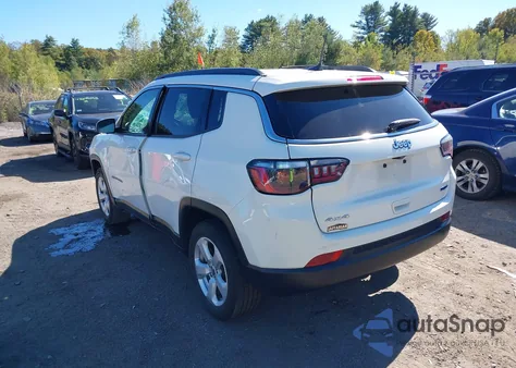 2021 Jeep Compass Latitude 4X4 from USA, damaged, VIN 3C4NJDBB9MT576557